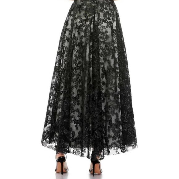 Mac Duggal Black Embroidered Beaded Flutter Sleeve Cocktail Dress - Picture 4 of 5